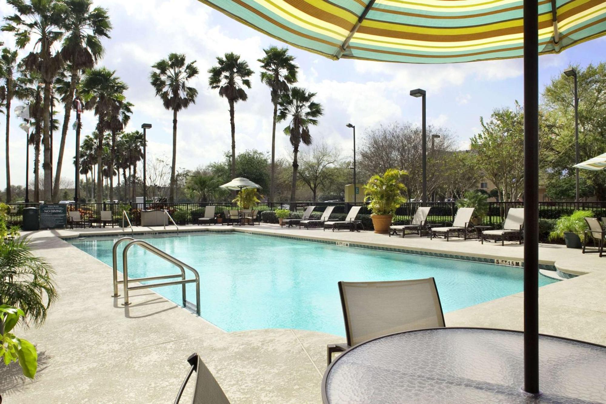 Embassy Suites By Hilton Orlando Airport Exterior foto