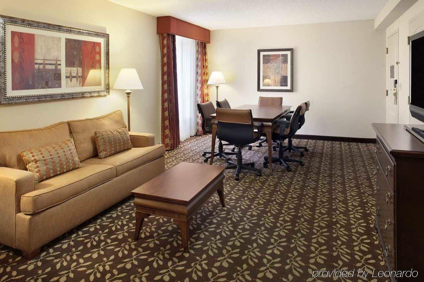 Embassy Suites By Hilton Orlando Airport Exterior foto